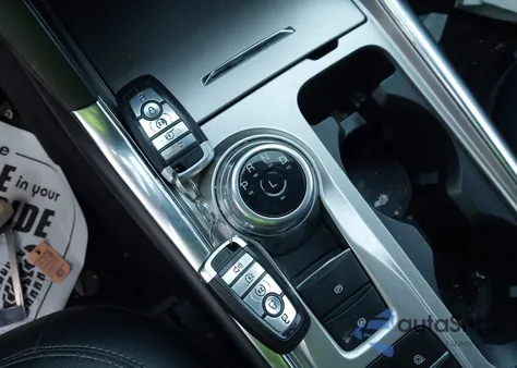 2021 Ford Explorer Xlt из США, поврежденный, VIN 1FMSK7DH4MGA16433